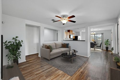 6824 Baythorne Dr, Austin, TX, 78747-3987 | Card Image