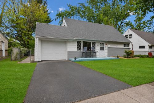 406 Winnebago St, Park Forest, IL, 60466-1320 | Card Image