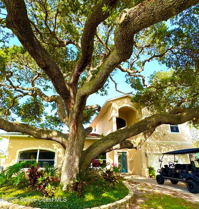 52 Riverview Ln, House other with 5 bedrooms, 3 bathrooms and null parking in Cocoa Beach FL | Image 10