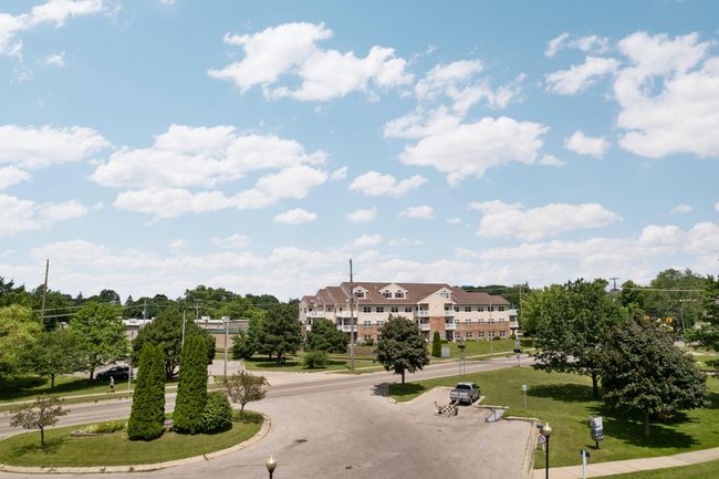 UNIT-104 - 301 N Lake St, Condo with 2 bedrooms, 2 bathrooms and null parking in Cadillac MI | Image 37