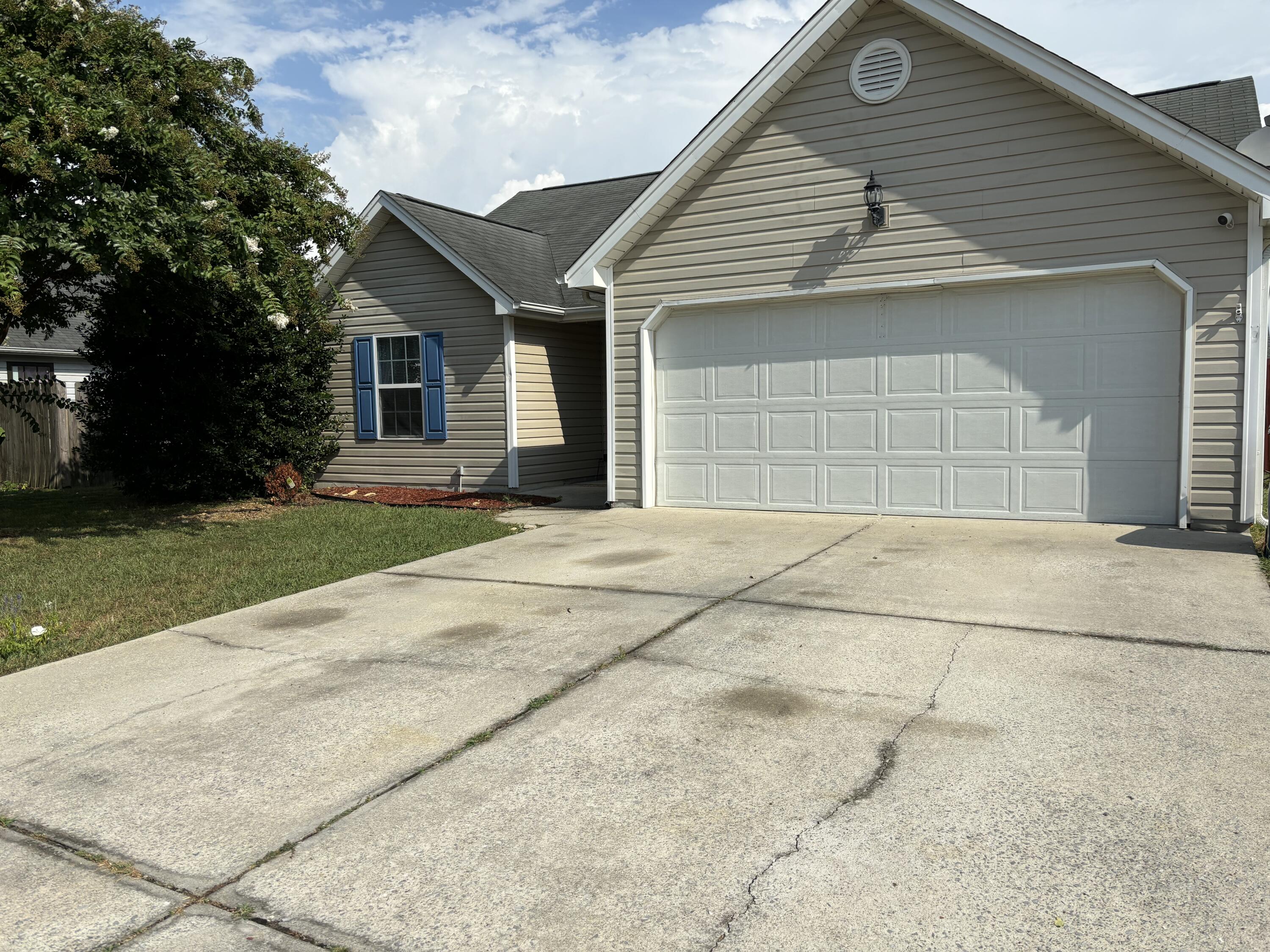 Frank Fabris Ln, Rossville, GA 30741