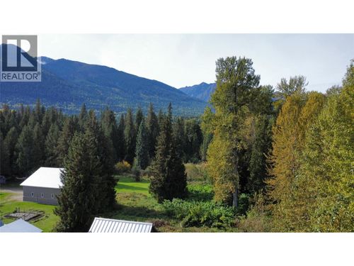 Lots 13-17 Lee Road, Trout Lake, BC, V0G1R2 | Card Image