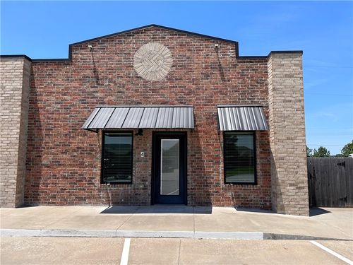 ste-4-1100 Division St, Prairie Grove, AR, 72753-4004 | Card Image