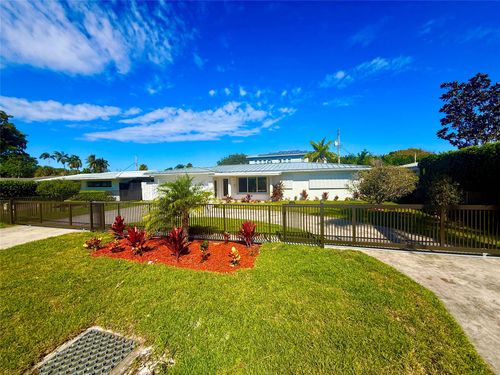 2685 Se 5th St, Pompano Beach, FL, 33062-6103 | Card Image