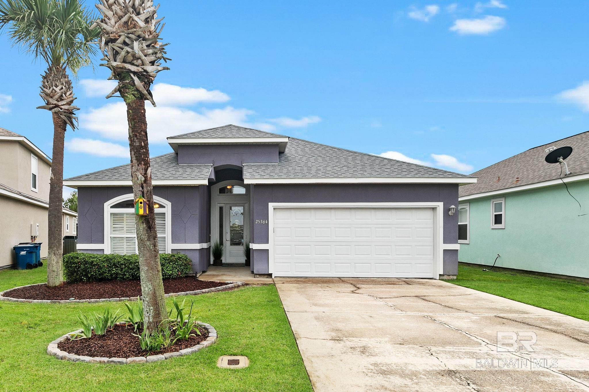 Windward Lakes Ave, Orange Beach, AL 36561