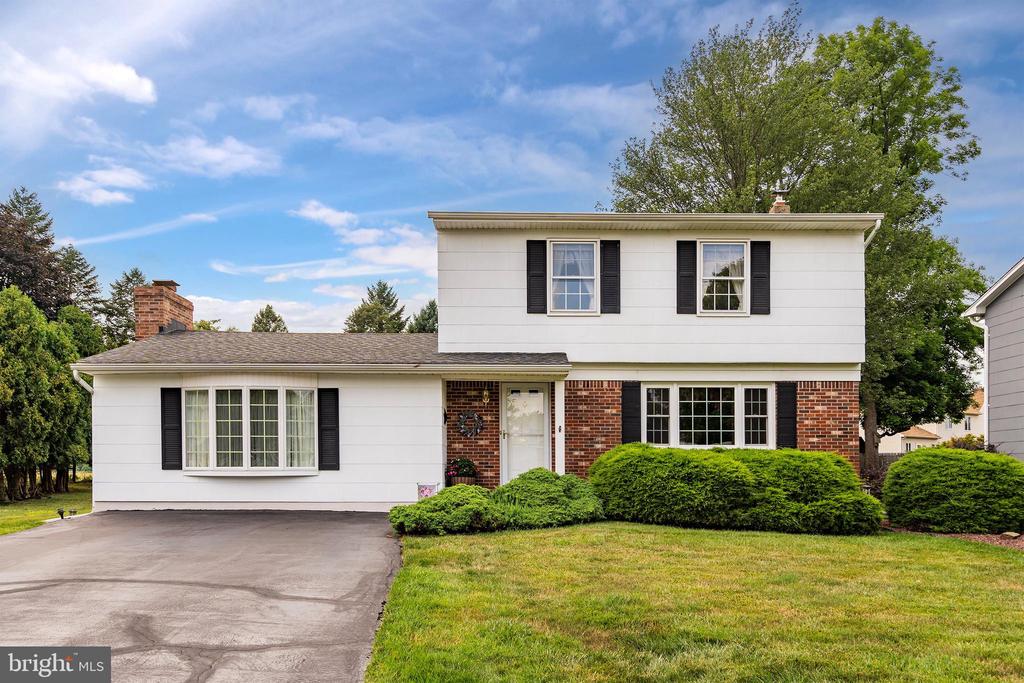 Walker Ave, Ewing, NJ 08628
