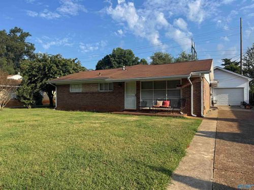3508 Bluegrass Rd Sw, Huntsville, AL, 35805-4502 | Card Image