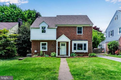 4014 Green St, HARRISBURG, PA, 17110-1621 | Card Image