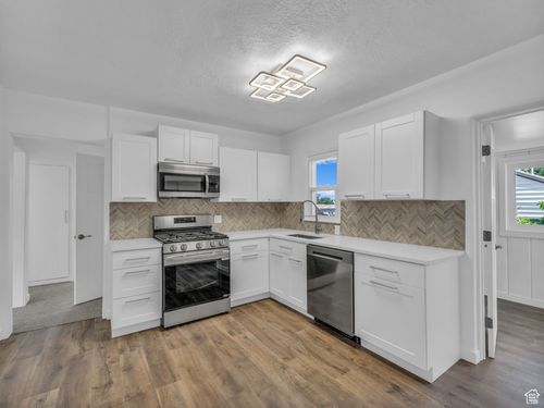 161 E 200 S, Tooele, UT, 84074-2786 | Card Image