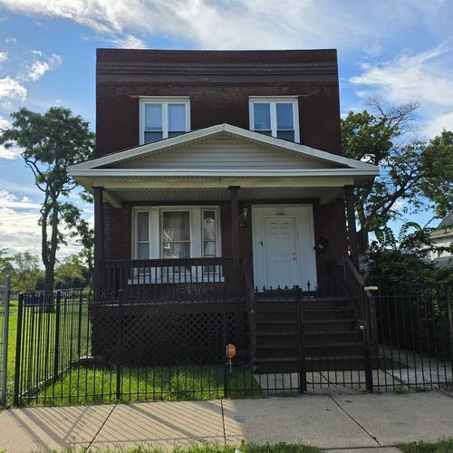 4441 W Congress Pkwy, Chicago, IL, 60624-3011 | Card Image