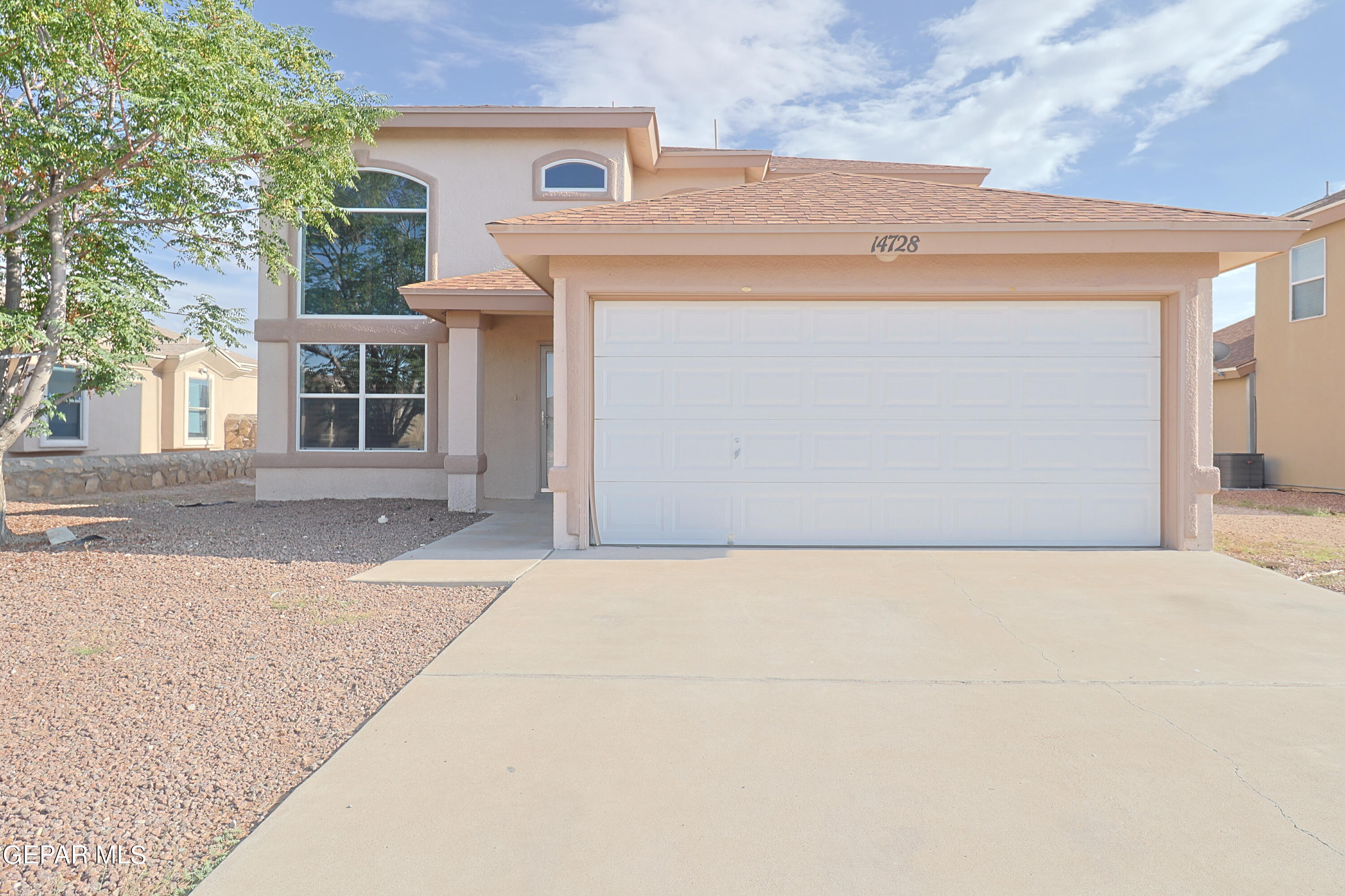 Summit Breeze Ave, El Paso, TX 79928