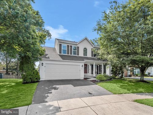 8111 Huntmaster Ct, GLEN BURNIE, MD, 21061-6343 | Card Image