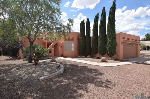 3016 S Eagle Rd, Deming, NM, 88030-7344 | Card Image