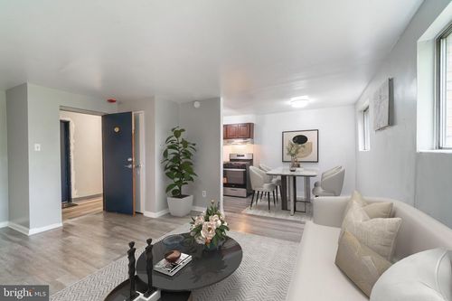 apt-a9-4616 Leiper St, PHILADELPHIA, PA, 19124-3215 | Card Image