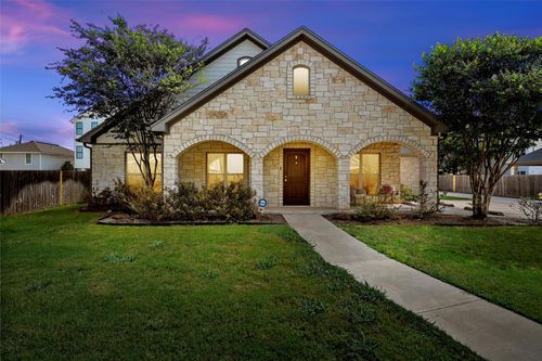 2016 S 11th St, Waco, TX, 76706-3183 | Card Image