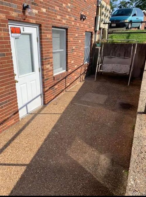 apt-1-702 Clearview Dr, Union, MO, 63084-2066 | Card Image