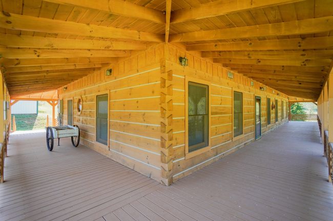 1675 Chigger Hollow Rd, House other with 3 bedrooms, 3 bathrooms and 13 parking in Pleasant Shade TN | Image 8