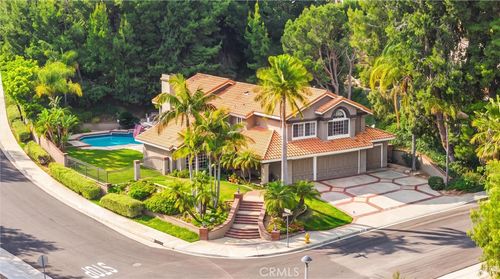 5065 Aviemore Dr, Yorba Linda, CA, 92887-2604 | Card Image