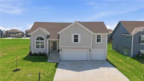 6017 Ne 120th St, Kansas City, MO, 64156-1115 | Card Image