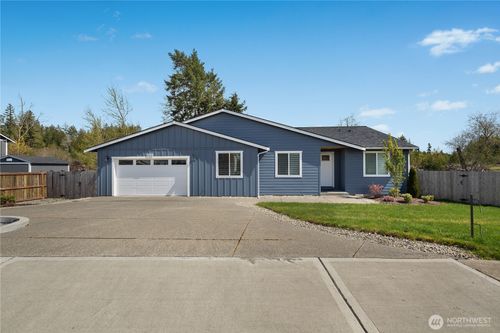 903 Cody Street Se, Rainier, WA, 98576 | Card Image