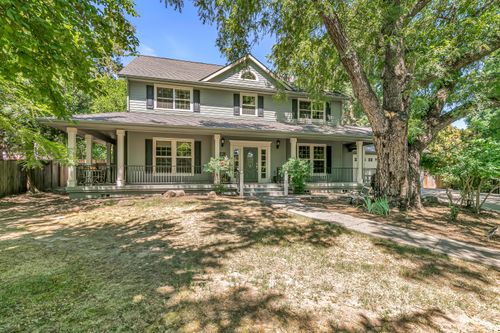 245 Jackson Creek Dr, Jacksonville, OR, 97530-9792 | Card Image