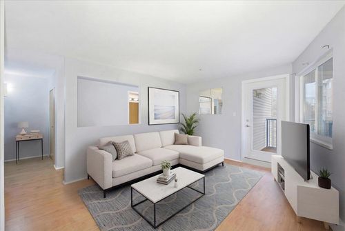 311-11595 Fraser St, Maple Ridge, BC, V2X0X7 | Card Image