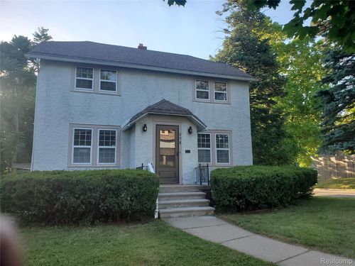 358 W Iroquois Rd, Pontiac, MI, 48341-1539 | Card Image
