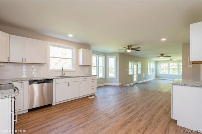 79 Samos Ln, House other with 3 bedrooms, 3 bathrooms and null parking in Water View VA | Image 8