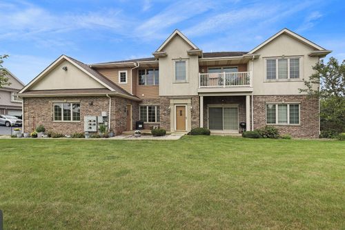 7156 Parkside Ln, Mount Pleasant, WI, 53406-7655 | Card Image