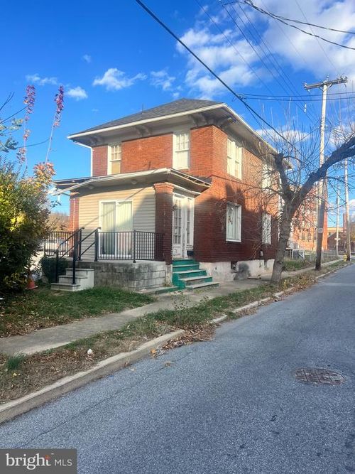71 W Boundary Ave, YORK, PA, 17401-5456 | Card Image