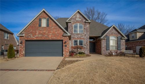 6815 W Shadow Valley Rd, Rogers, AR, 72758-8161 | Card Image