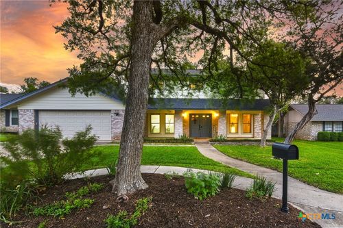 1306 Oakridge Dr, Round Rock, TX, 78681-6220 | Card Image