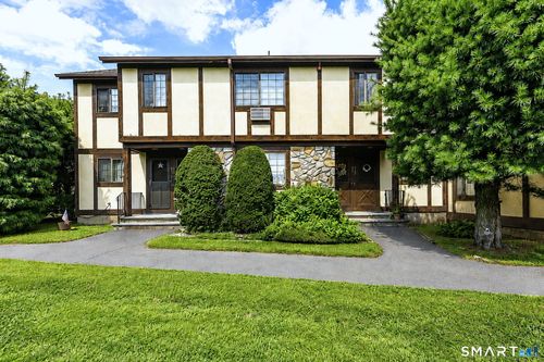 330-330 Foxwood Ln, Milford, CT, 06461-2734 | Card Image