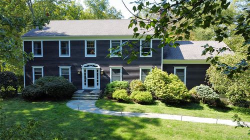 40 Kleine Kill Dr, New Paltz, NY, 12561-2914 | Card Image