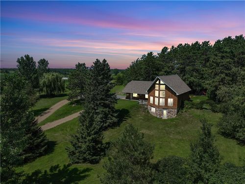1762 250th St, Emerald, WI, 54013-8147 | Card Image