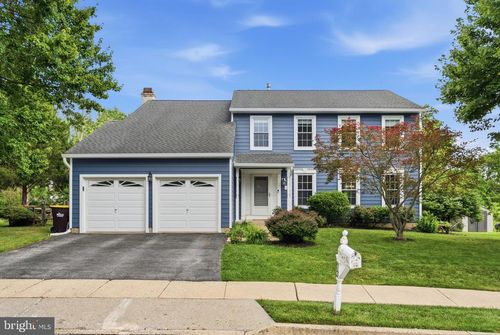 13 Leatherwood Dr, COLLEGEVILLE, PA, 19426-3903 | Card Image