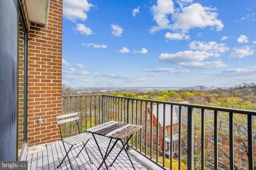 703-1510 12th St N, ARLINGTON, VA, 22209-3690 | Card Image