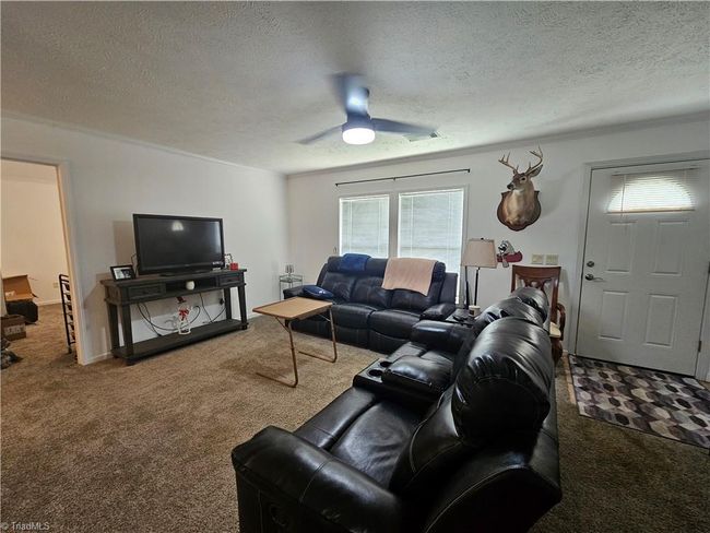 Living Room | Image 5
