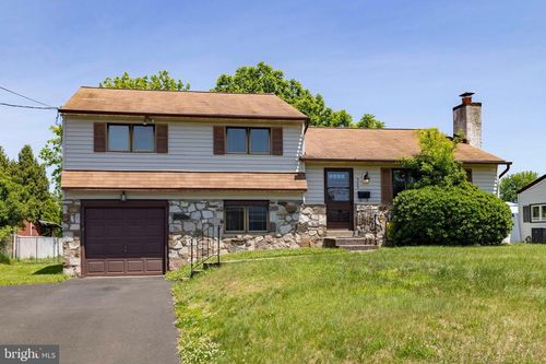 509 Penrose Ln, WARMINSTER, PA, 18974-2732 | Card Image