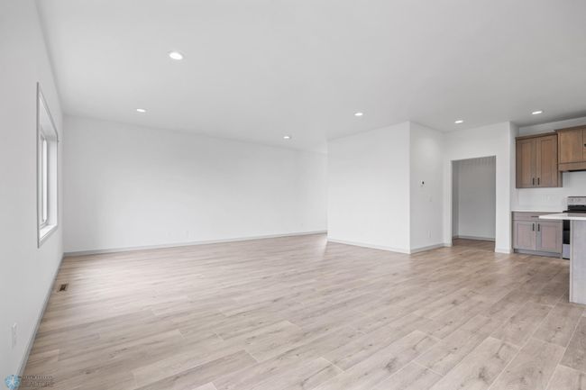 Living Room | Image 9