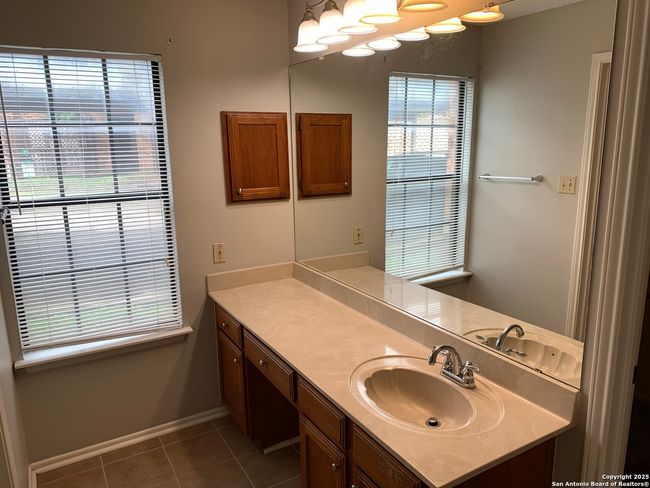 UNIT-1201 - 4212 Medical Dr, Condo with 2 bedrooms, 2 bathrooms and null parking in San Antonio TX | Image 31