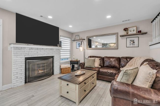 103 Rumford Way, Townhouse with 2 bedrooms, 3 bathrooms and null parking in Manalapan NJ | Image 20