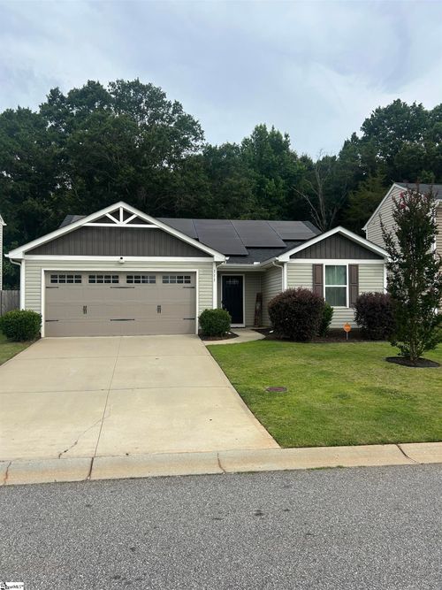 111 Portchester Ln, Greenville, SC, 29605-6228 | Card Image