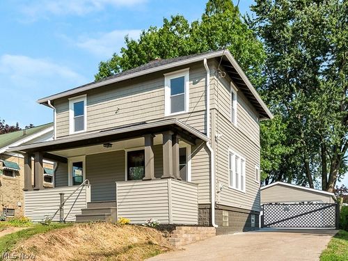 677 Eastland Ave, Akron, OH, 44305-1851 | Card Image