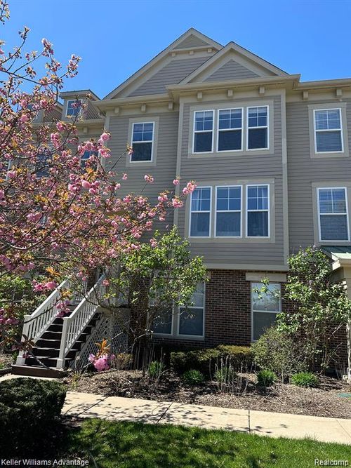 150 Hamilton St, Plymouth, MI, 48170-1648 | Card Image