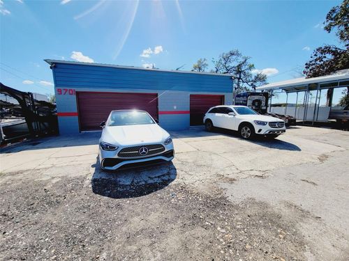 9701 E 92 Highway, TAMPA, FL, 33610 | Card Image