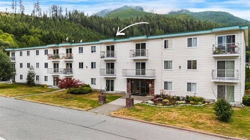 305-611 Macmillan Dr, Sayward, BC, V0P1R0 | Card Image