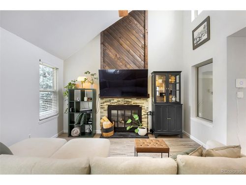 8025 S Johnson Ct, Littleton, CO, 80128-7507 | Card Image