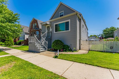 1513 Clarence Ave, Berwyn, IL, 60402-1322 | Card Image
