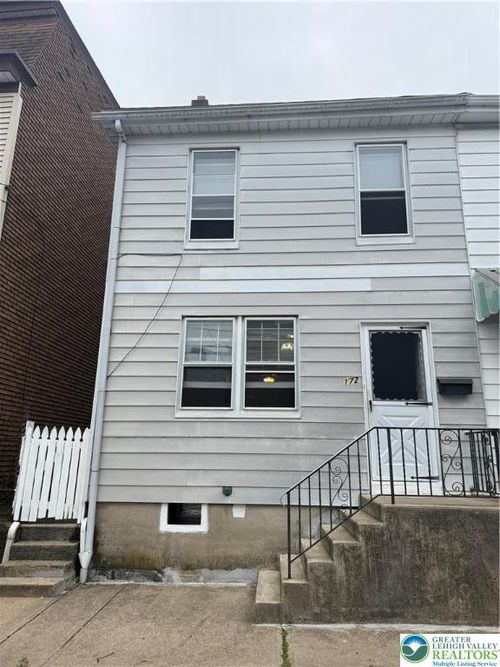 172 W Green St, Allentown, PA, 18102-1944 | Card Image
